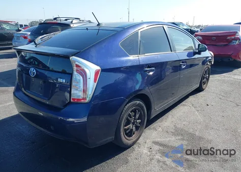 2014 Toyota Prius Three из США, поврежденный, VIN JTDKN3DU3E0382895